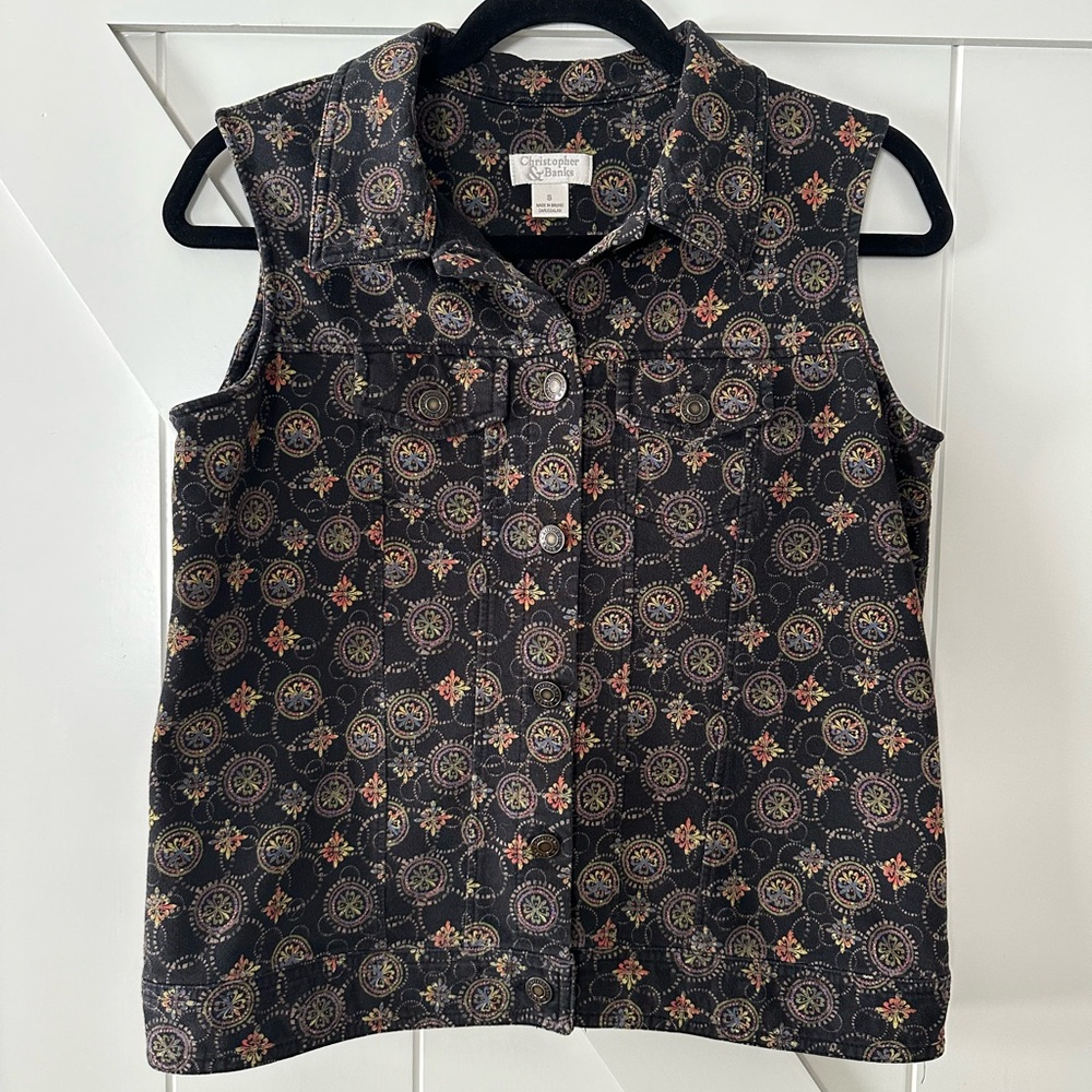 Christoper and Banks geometric pattern vest